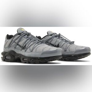 Nike Black and Gray Sneakers